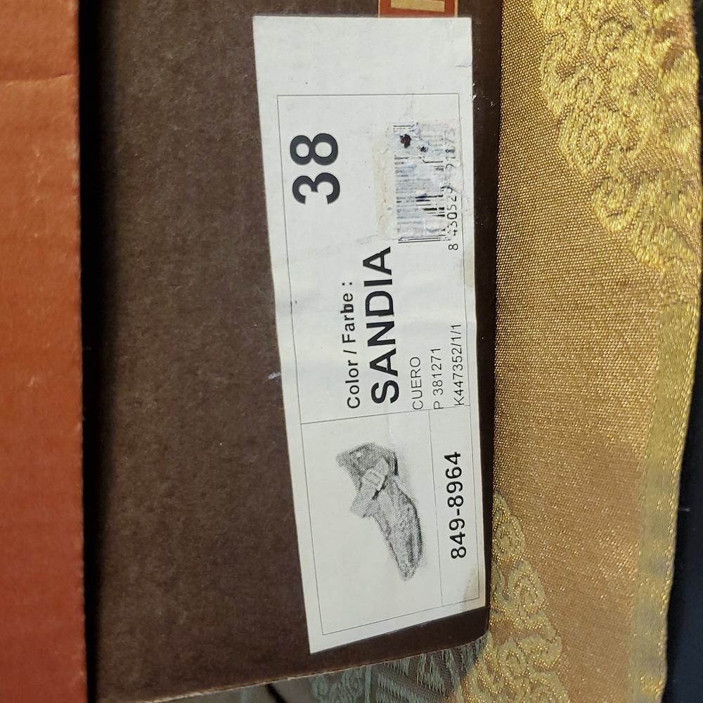 🦋NIB Pikolinos Red Leather Mary Jane Shoes - Picture 15 of 16